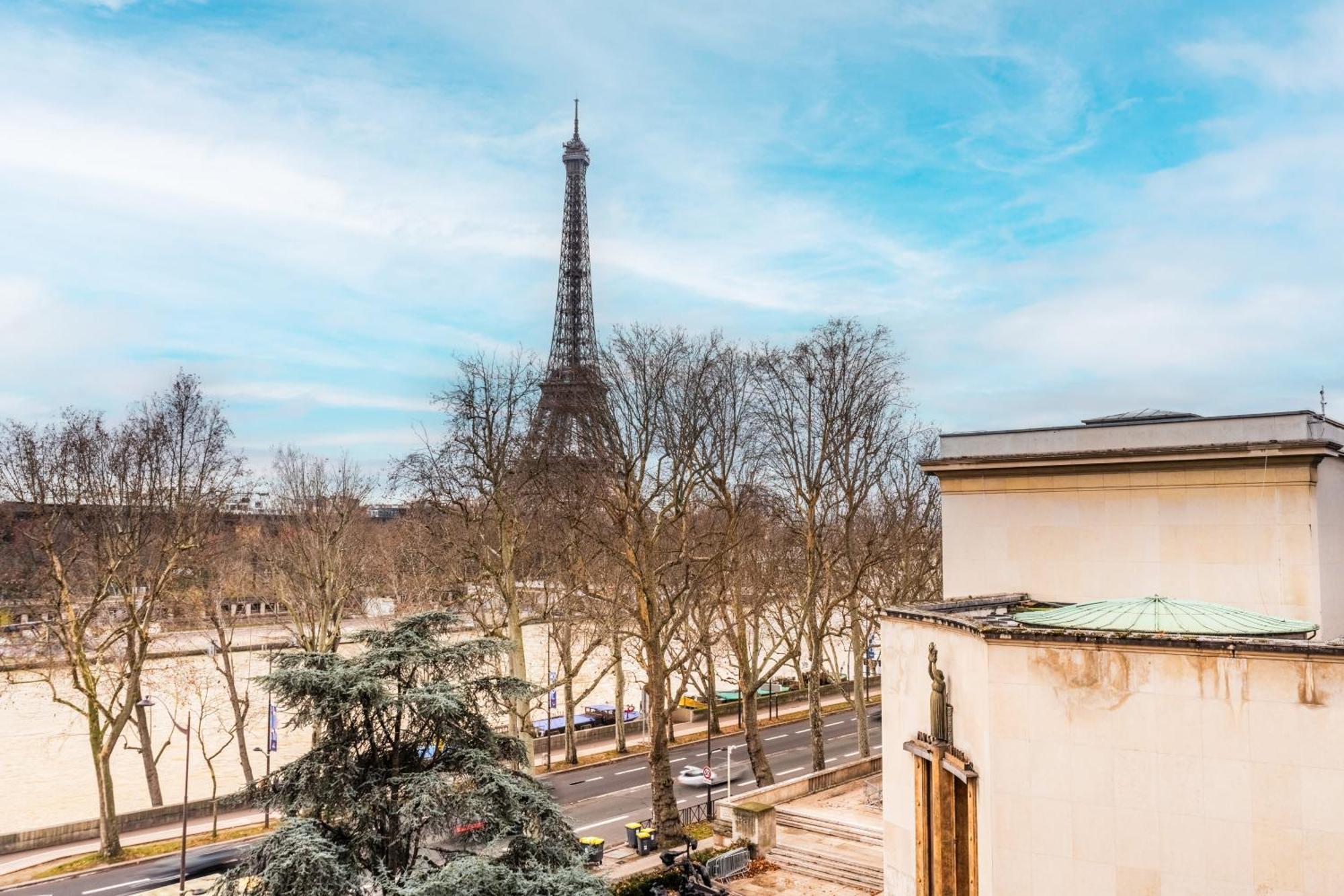 Apartment Luxury Living Alma Paris